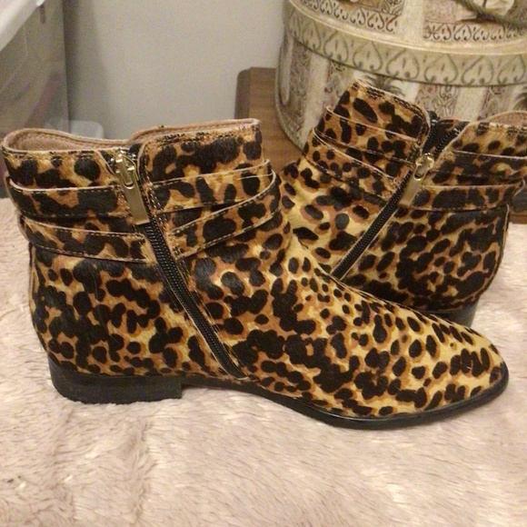J.Jill Leopard print calf hair ankle boots Sz 9 - Picture 4 of 7